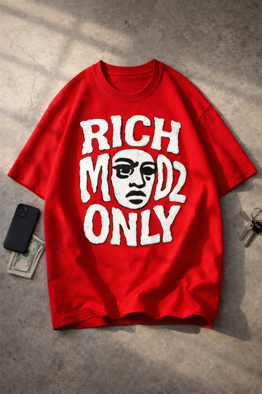 RICH MINDZ ONLY Puff Print Statement Tee